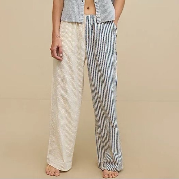 aerie Off-Duty Seersucker Skater Pajama Pants - Picture 2 of 9